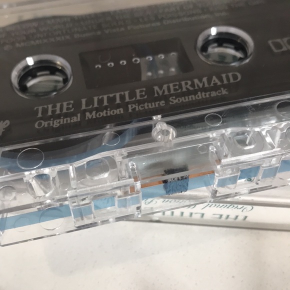 Vintage Disney Music Soundtrack Cassette Tapes Bundle Of Four - Picture 9 of 13